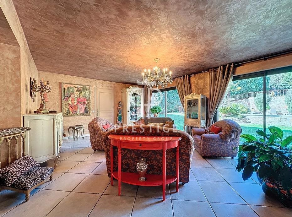 Maison à vendre, 830m², Valbonne