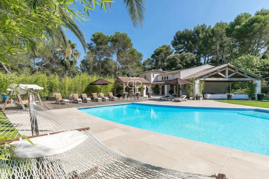 Maison à vendre, 300m², Mougins