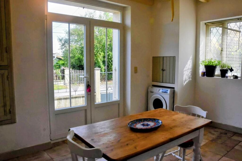 Maison à vendre, 72m², Gençay