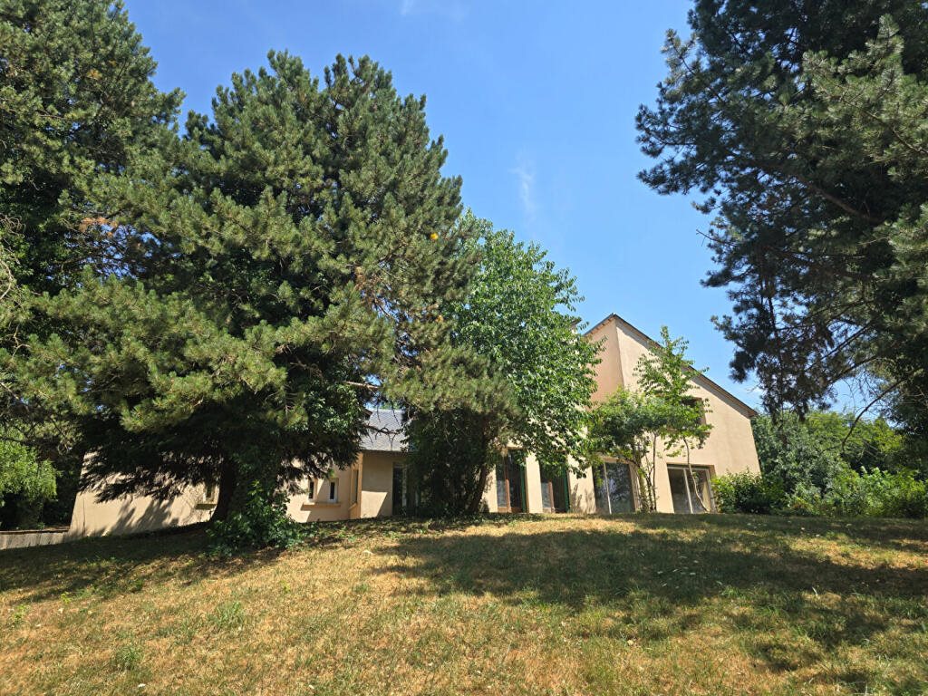 Maison à vendre, 3m², Arvieu