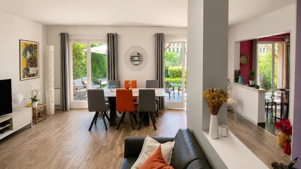 Maison à vendre, 4m², Écully