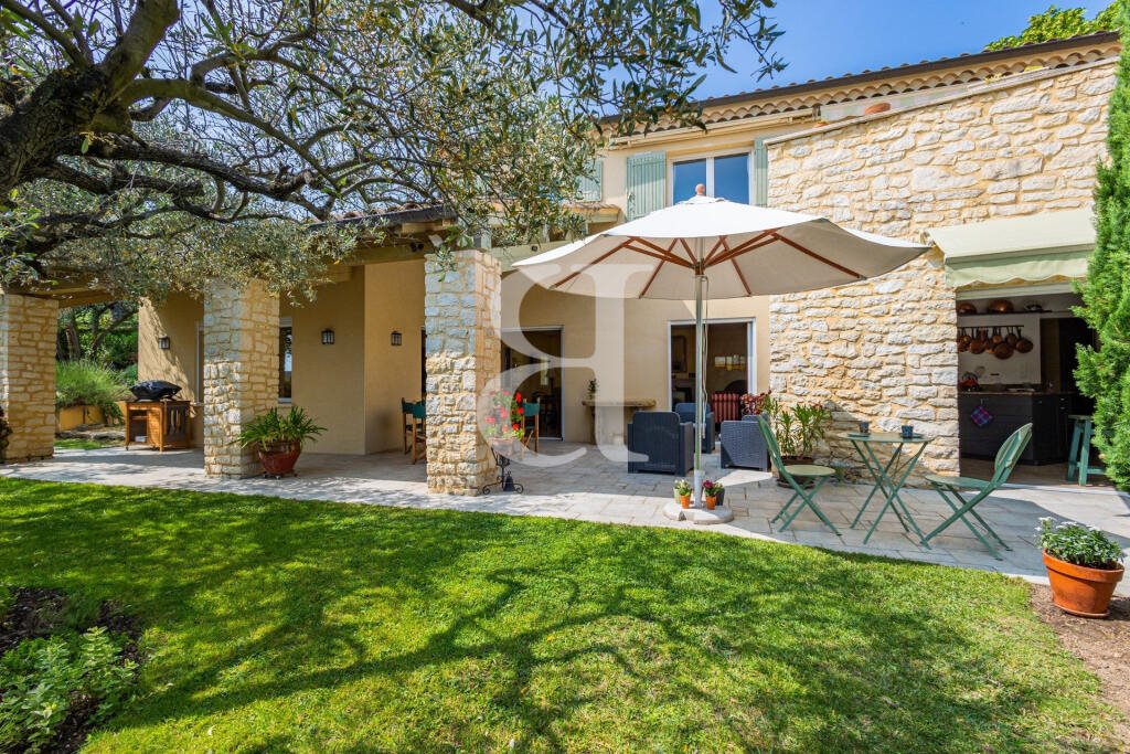 Maison à vendre, 292m², Nyons