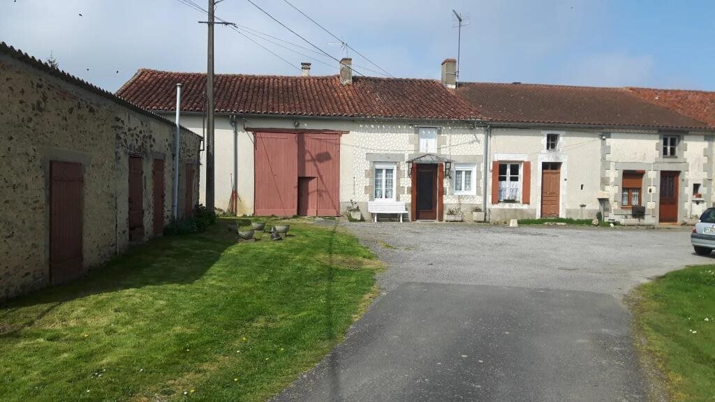 Maison à vendre, 151m², Bussière-Poitevine