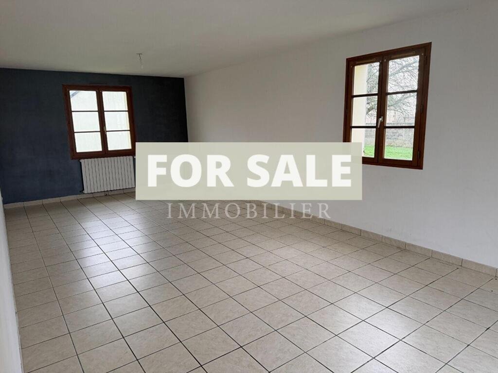 Maison à vendre, 3m², Tessé-Froulay