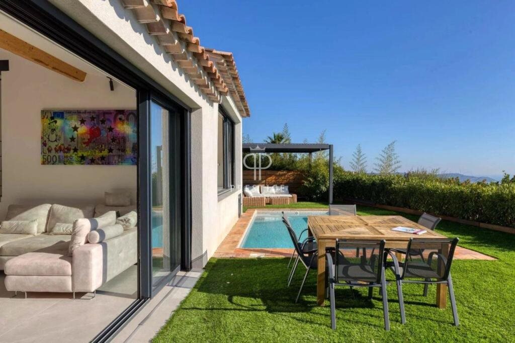 Maison à vendre, 108m², La Croix-Valmer