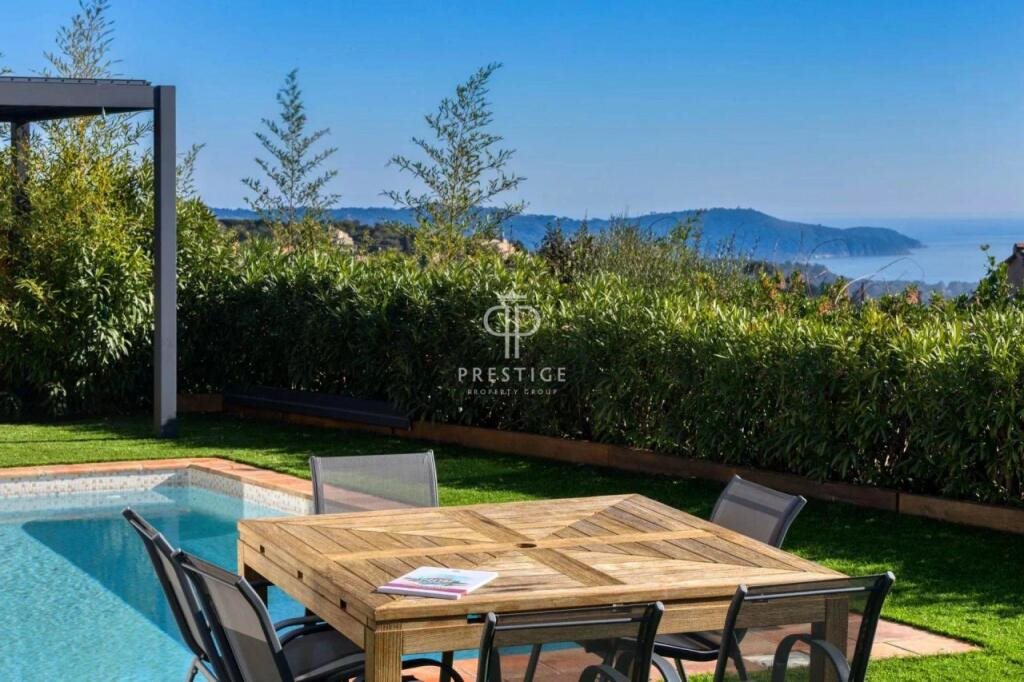 Maison à vendre, 108m², La Croix-Valmer
