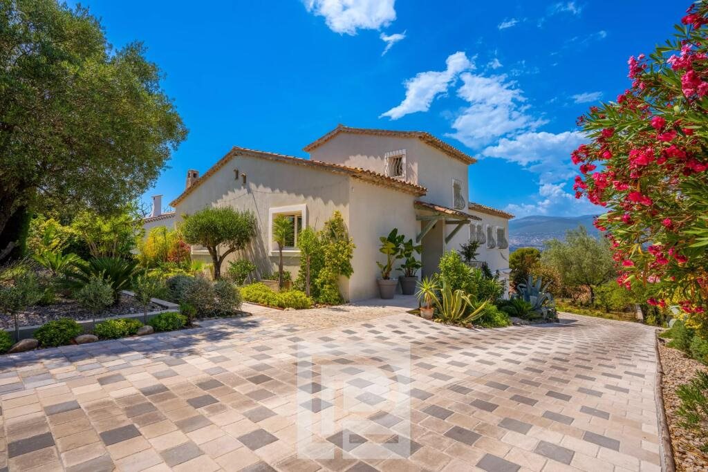 Maison à vendre, 220m², Mougins