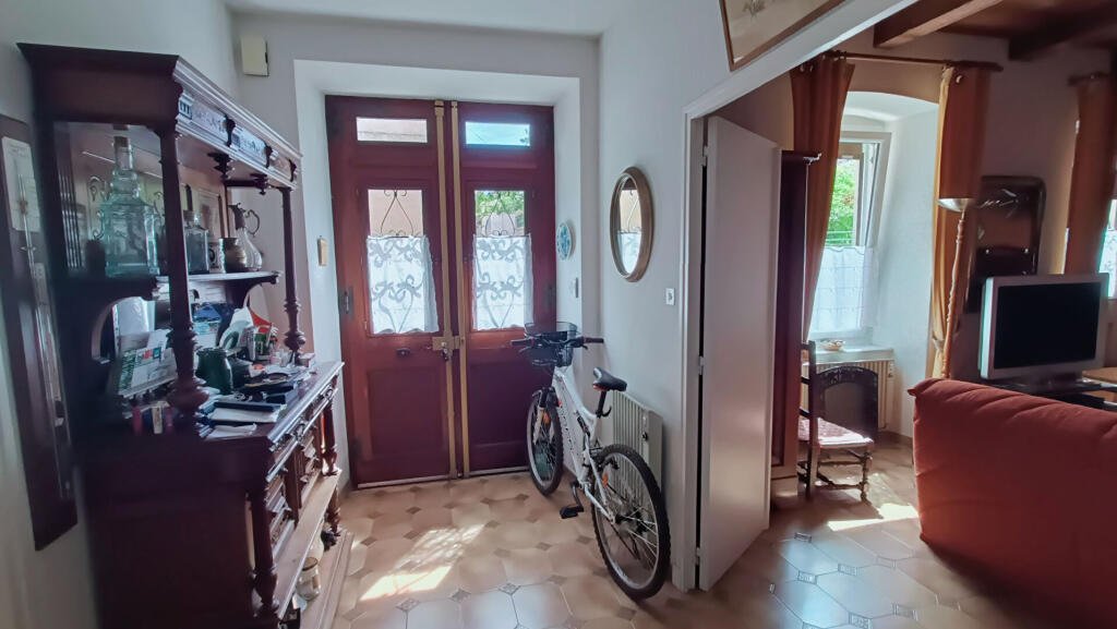Maison à vendre, 5m², La Cavalerie