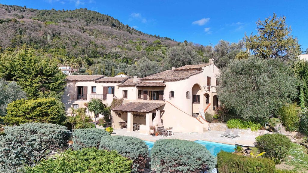 Maison à vendre, 220m², Vence