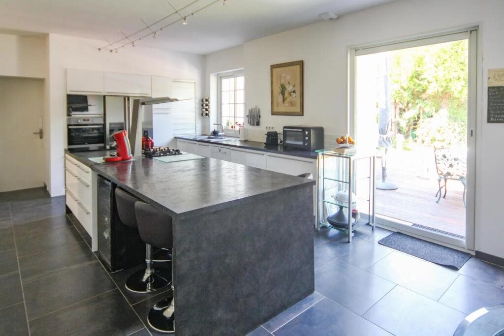 Maison à vendre, 250m², Aigre