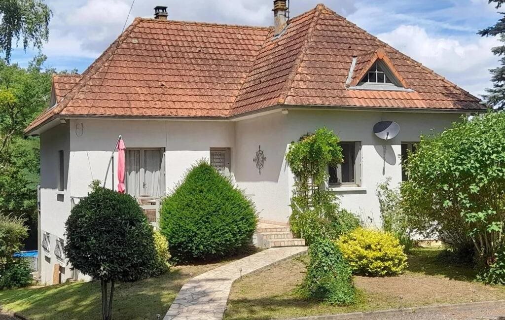 Maison à vendre, 156m², Pressac