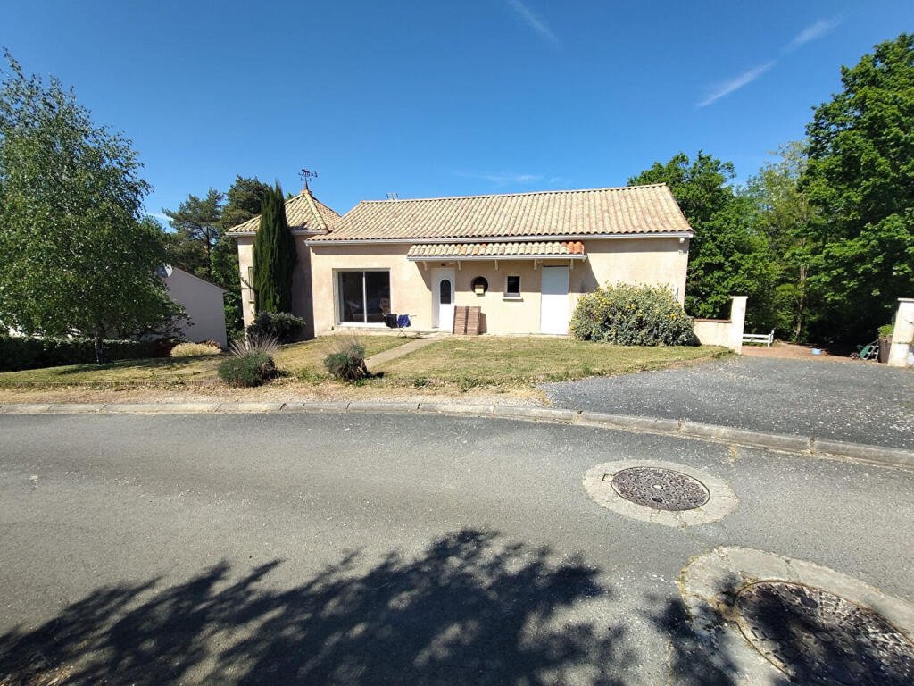 Maison à vendre, 5m², Coursac