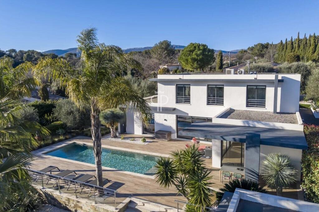Maison à vendre, 230m², Valbonne