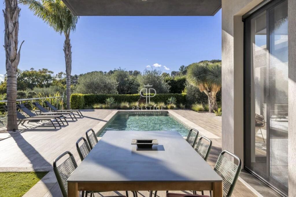 Maison à vendre, 230m², Valbonne