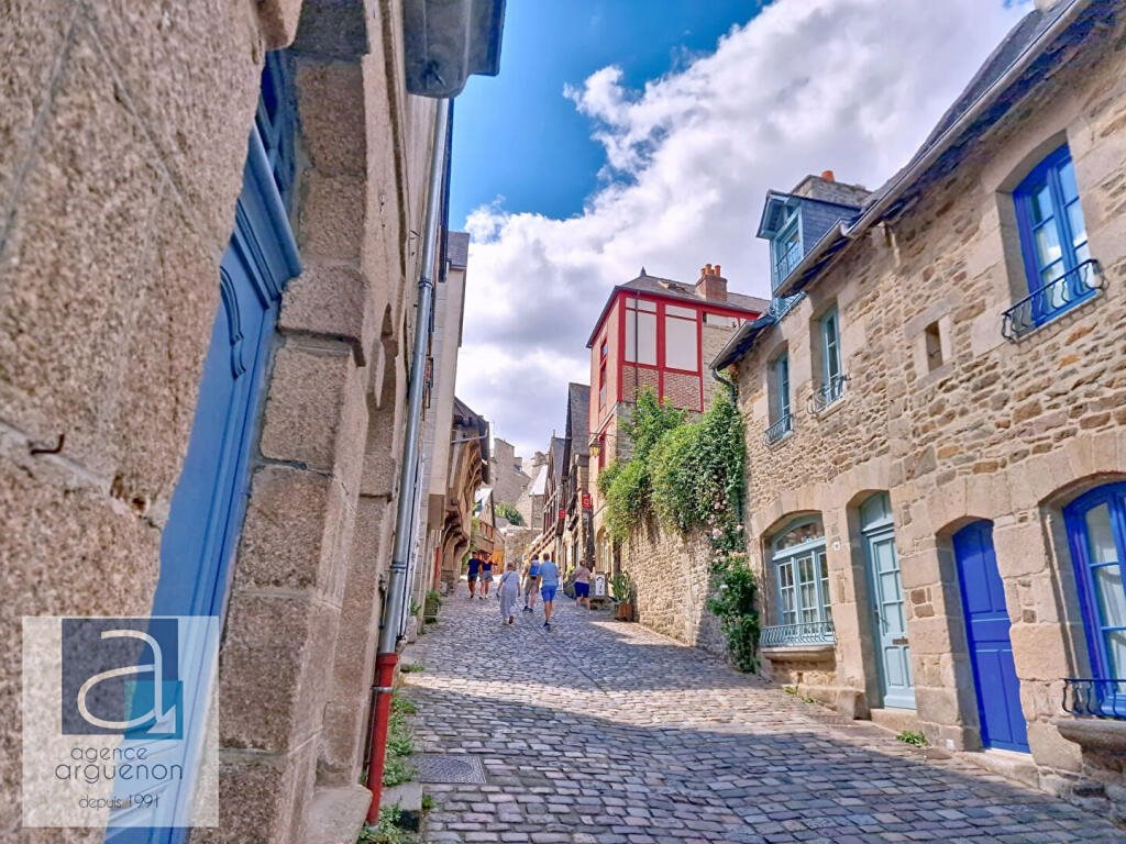 Maison à vendre, 2m², Dinan