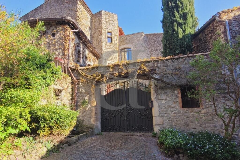 Maison à vendre, 337m², La Bégude-de-Mazenc