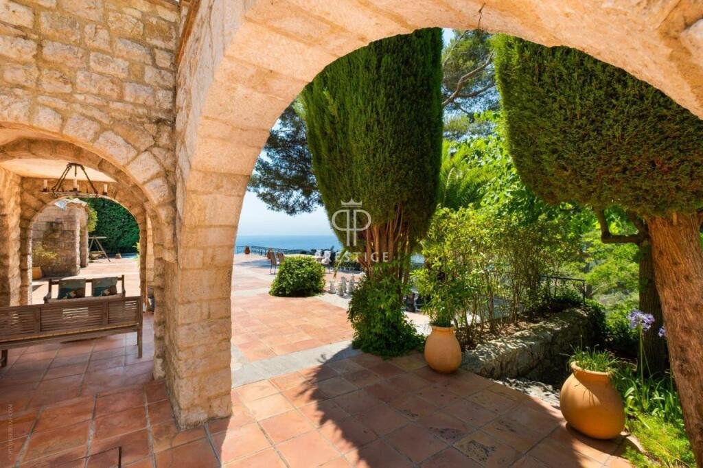 Maison à vendre, 325m², Èze