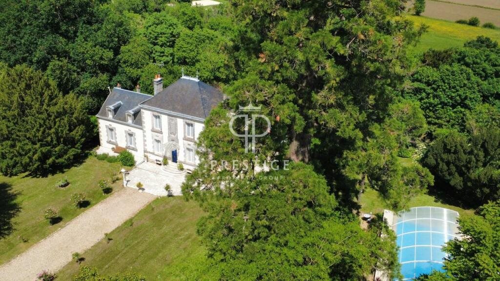 Maison à vendre, 282m², Ruffec