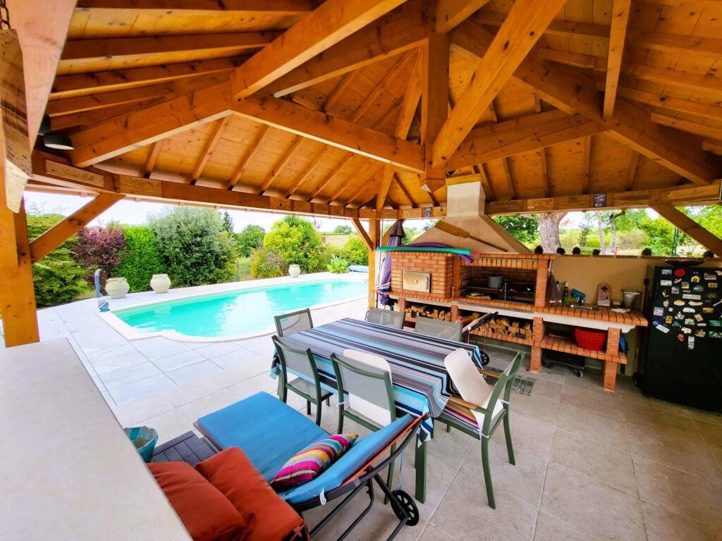 Maison à vendre, 262m², Saint-Fort-sur-le-Né