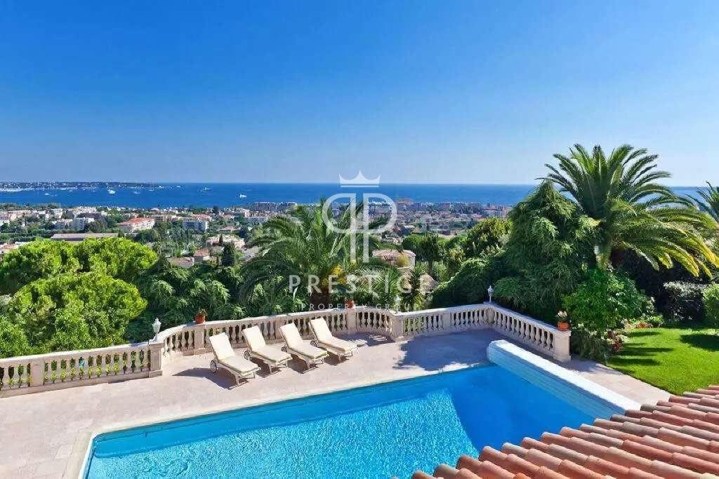 Maison à vendre, 350m², Vallauris