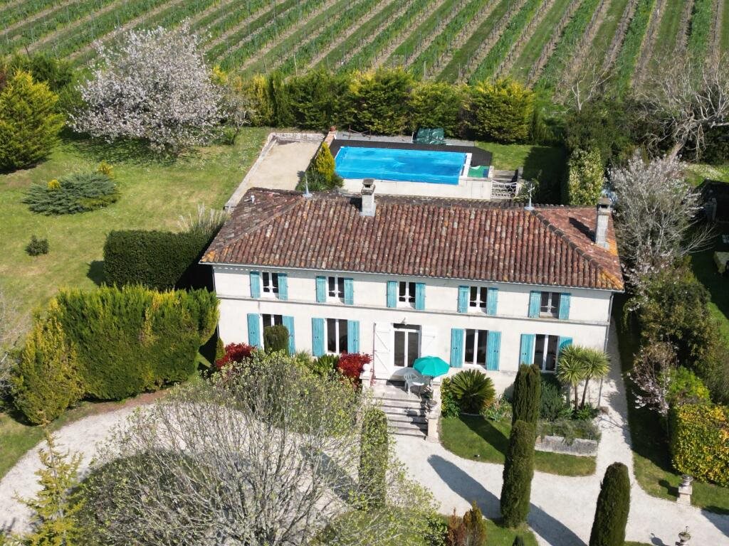 Maison à vendre, 285m², Saint-Fort-sur-Gironde