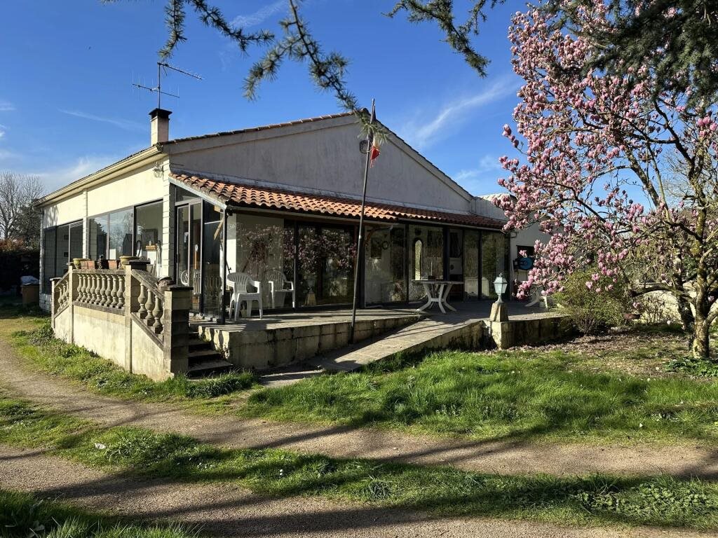 Maison à vendre, 134m², Coussay-les-Bois