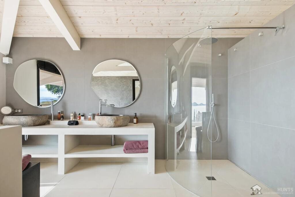 Maison à vendre, 248m², Carqueiranne