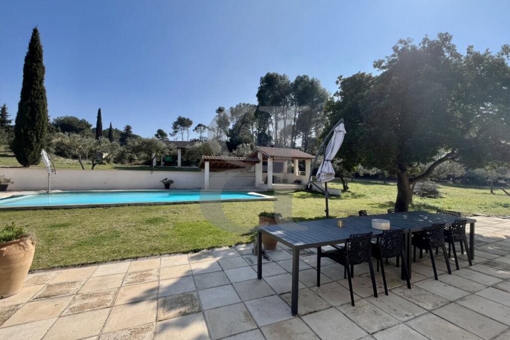 Maison à vendre, 142m², Saint-Rémy-de-Provence