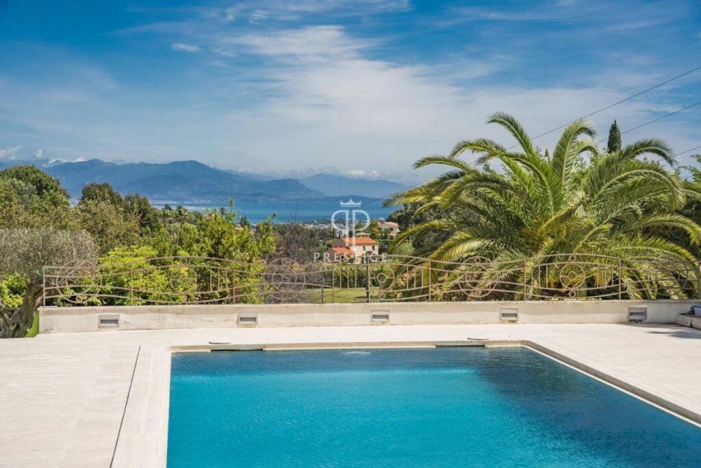 Maison à vendre, 225m², Vallauris