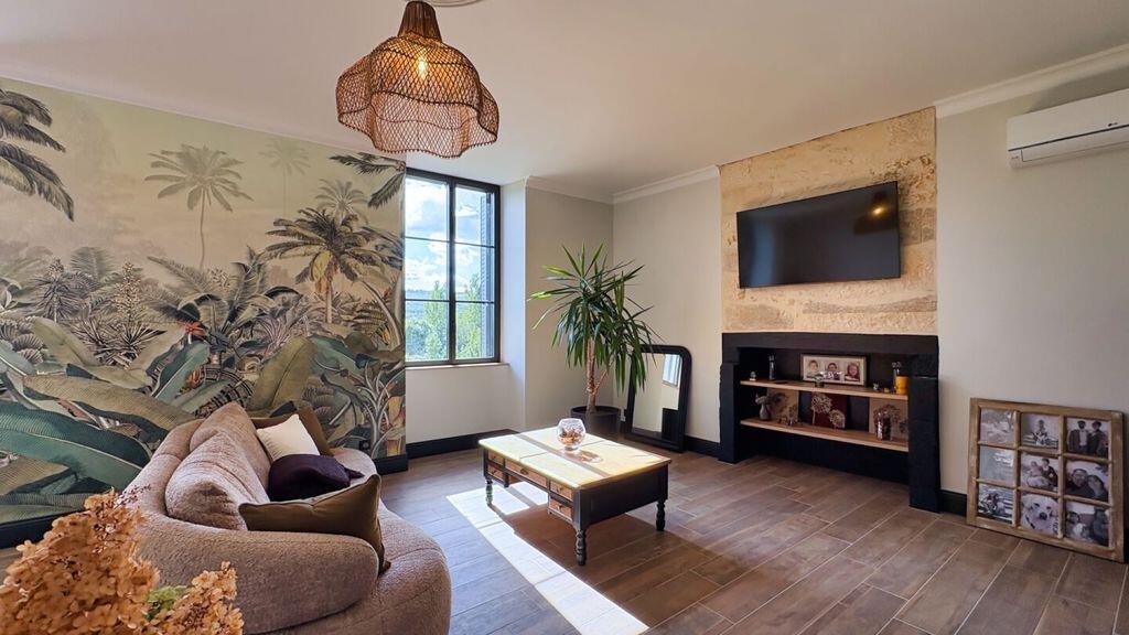 Maison à vendre, 3m², Montignac-Lascaux