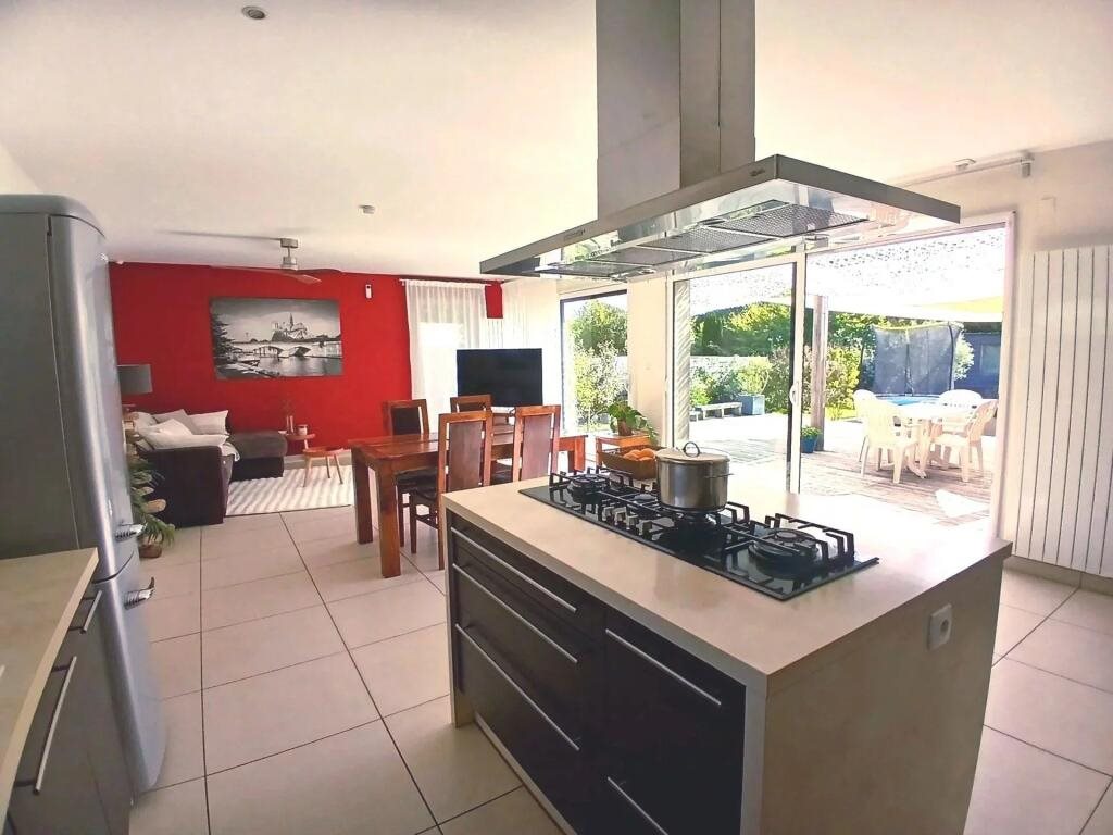 Maison à vendre, 117m², Jonzac