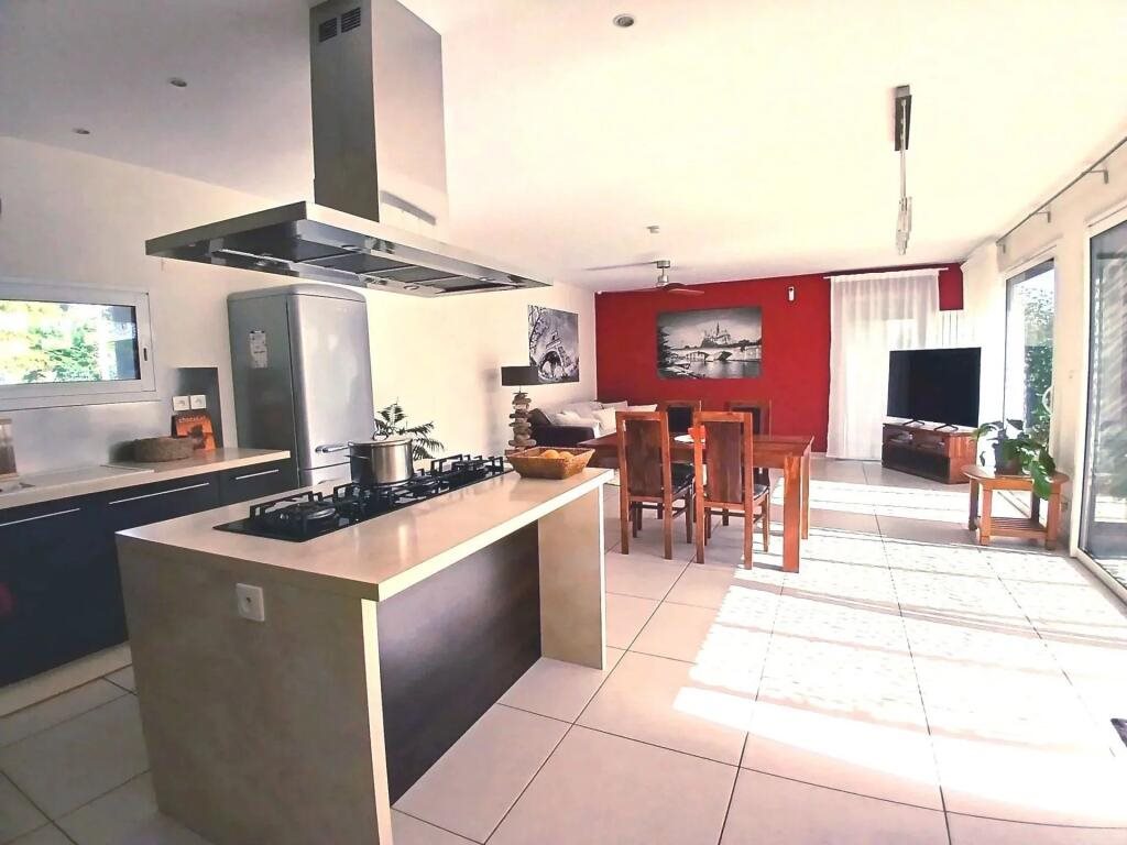Maison à vendre, 117m², Jonzac