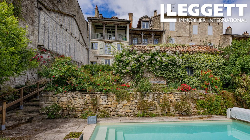 Maison à vendre, 240m², Saint-Cirq-Lapopie