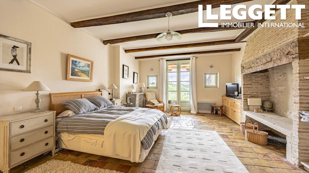 Maison à vendre, 240m², Saint-Cirq-Lapopie