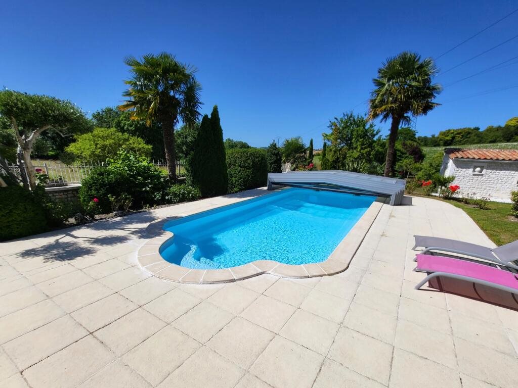 Maison à vendre, 239m², Angoulême