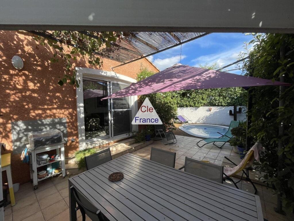 Maison à vendre, 3m², Paulhan