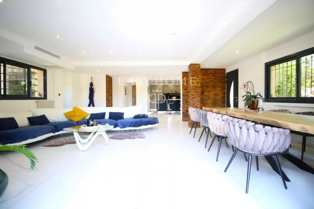 Maison à vendre, 230m², Mougins