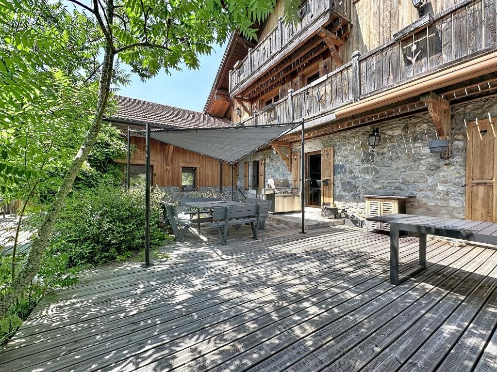 Maison à vendre, 600m², Mieussy (Praz de Lys - Sommand)