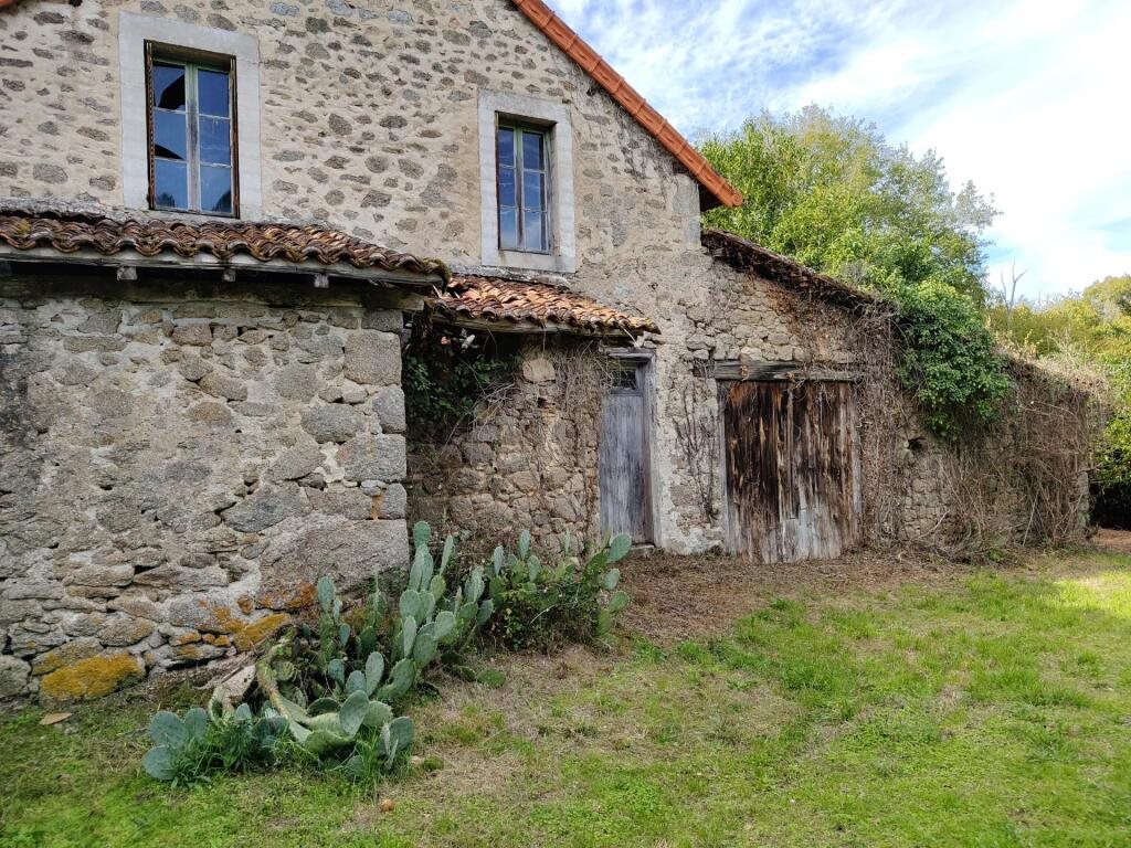 Maison à vendre, 80m², Piégut-Pluviers