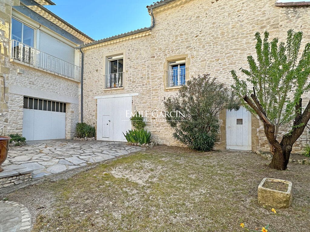 Maison à vendre, 4m², Nîmes