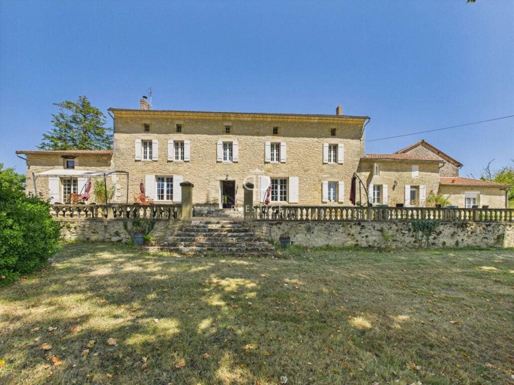 Maison à vendre, 495m², Montpon-Ménestérol