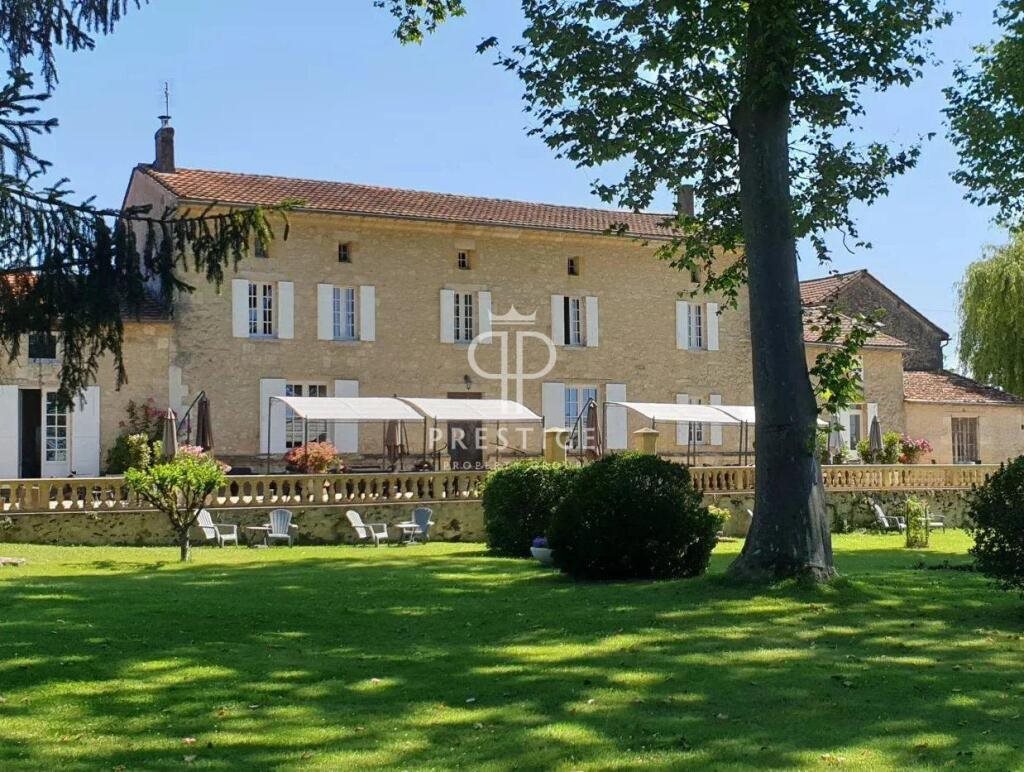 Maison à vendre, 495m², Montpon-Ménestérol