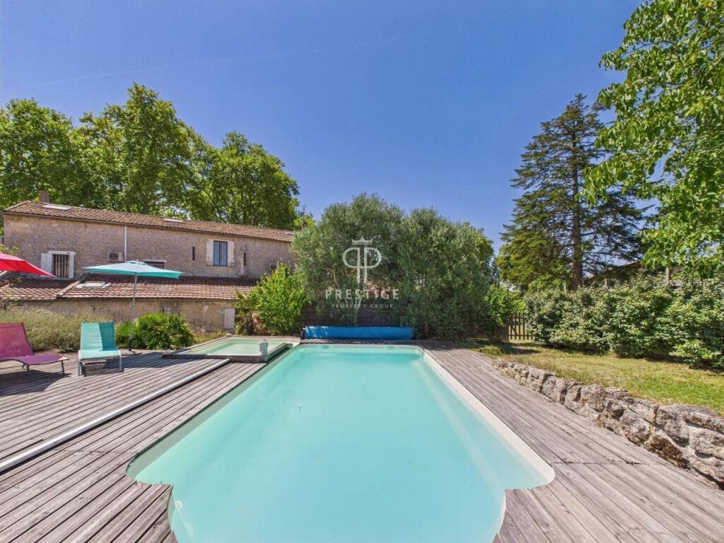 Maison à vendre, 495m², Montpon-Ménestérol