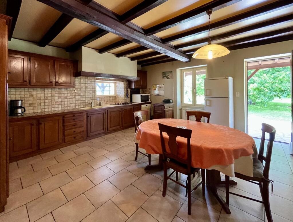 Maison à vendre, 174m², Aubeterre-sur-Dronne