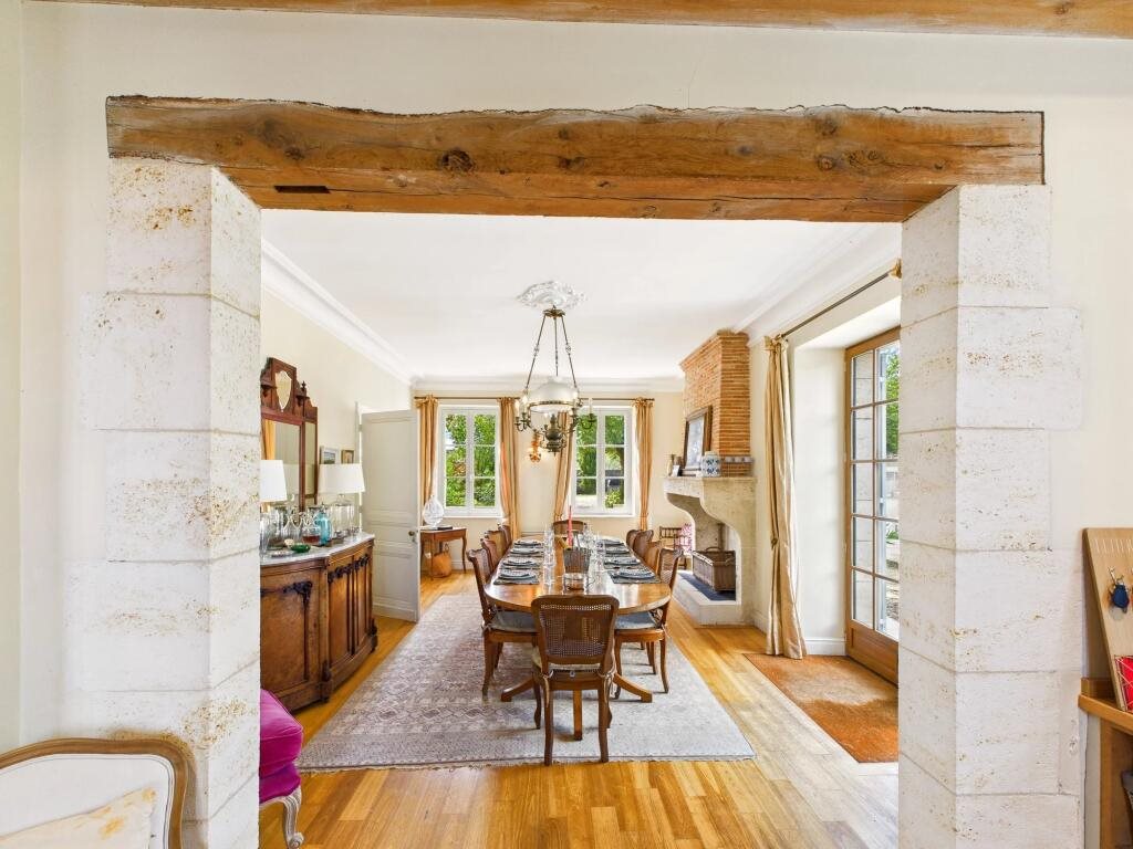 Maison à vendre, 391m², Montpon-Ménestérol