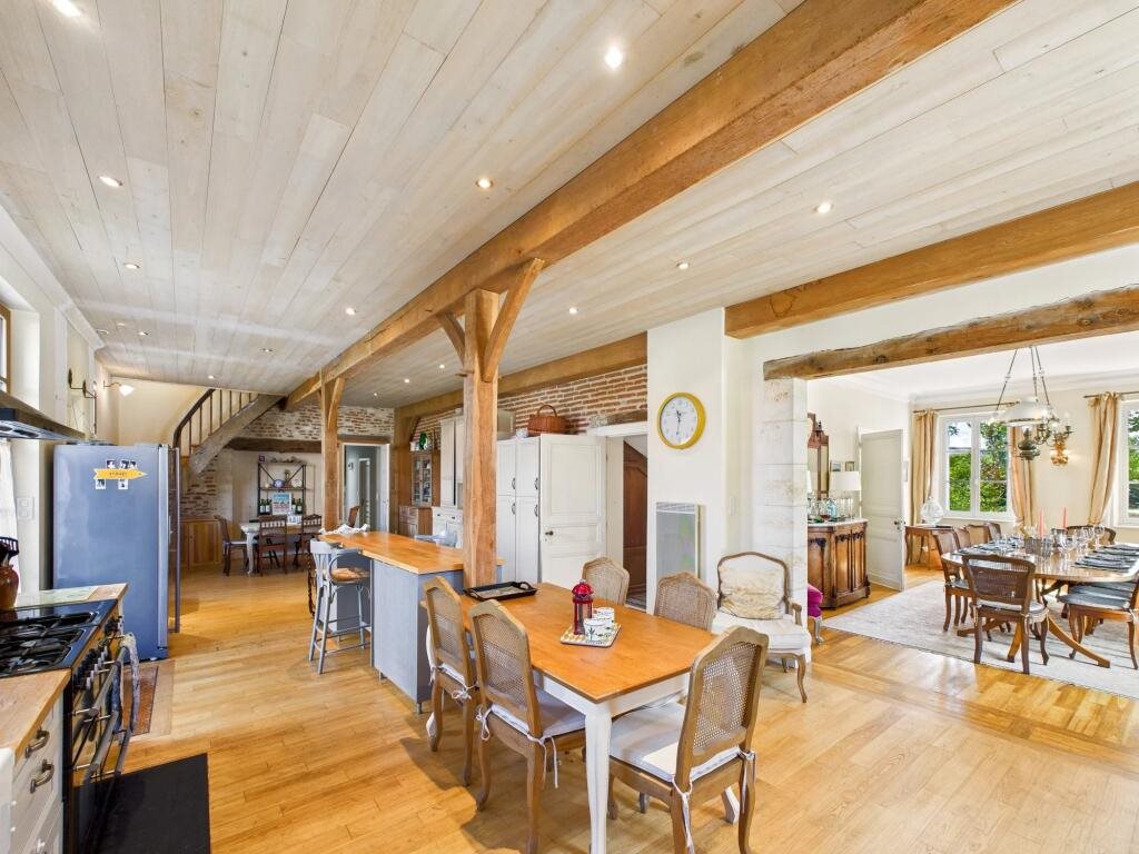 Maison à vendre, 391m², Montpon-Ménestérol