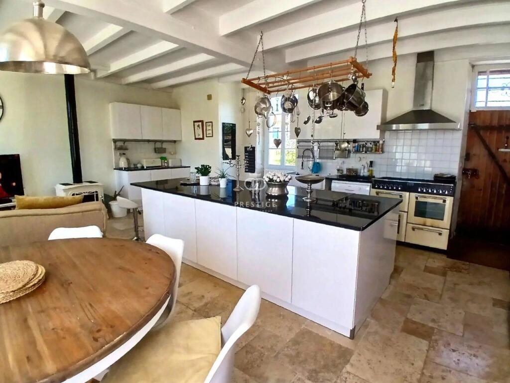 Maison à vendre, 470m², Saint-Jean-d'Angély