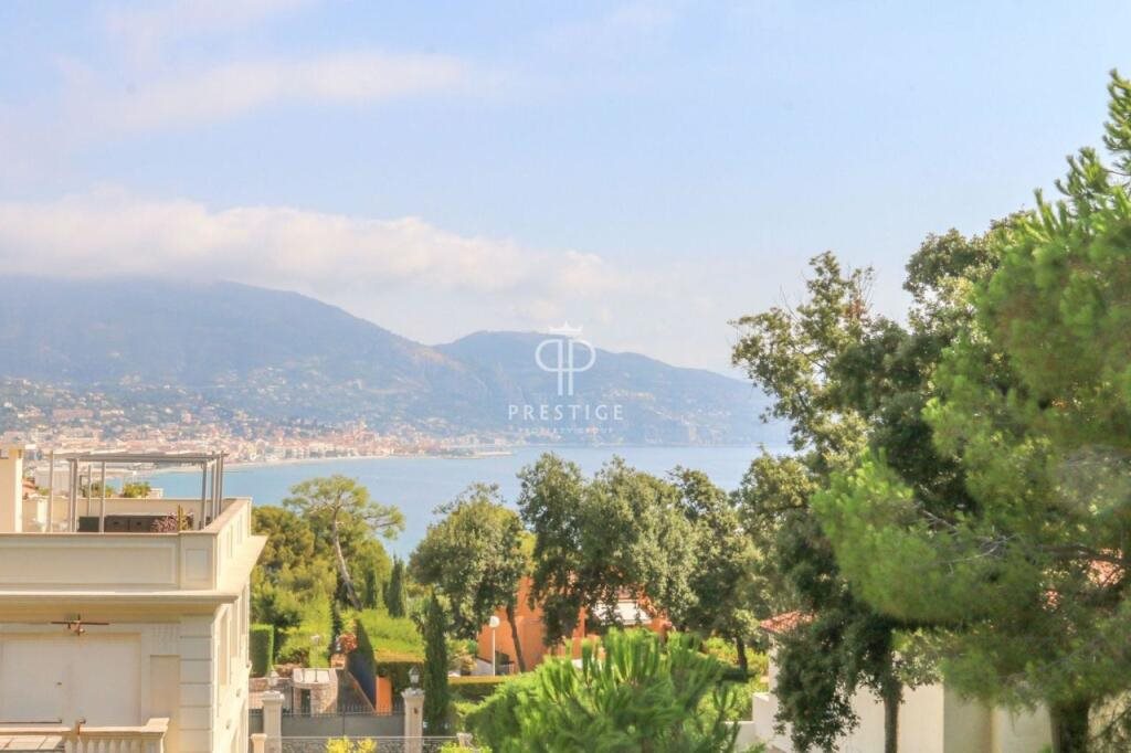 Maison à vendre, 380m², Roquebrune-Cap-Martin