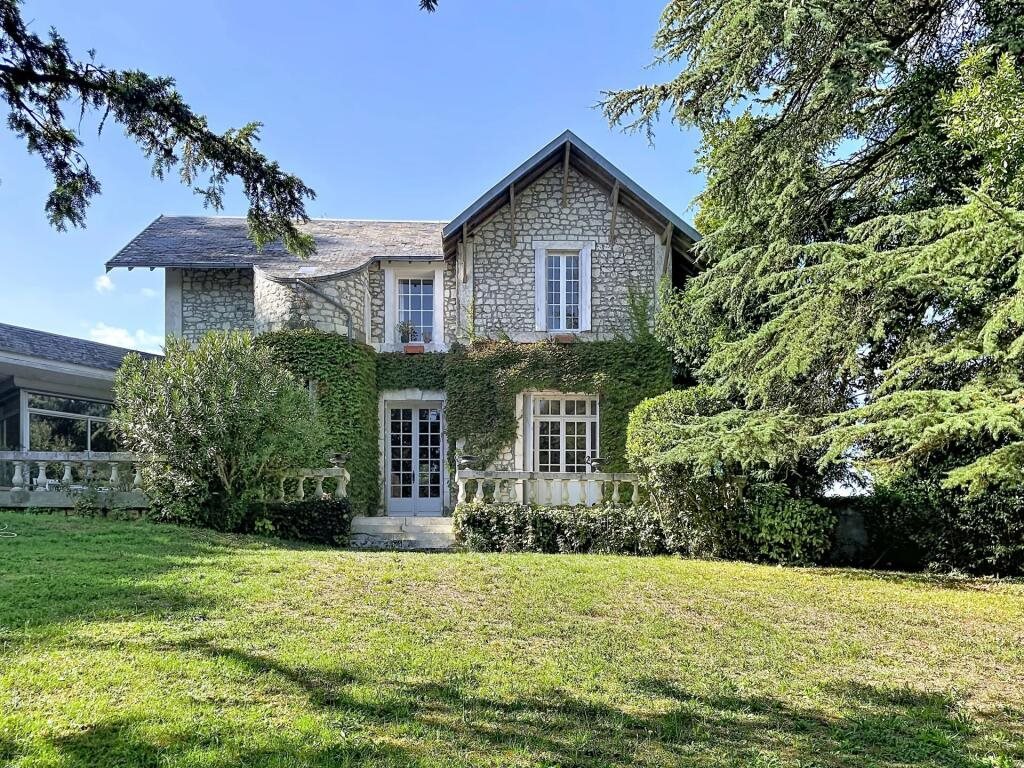 Maison à vendre, 5m², Saintes