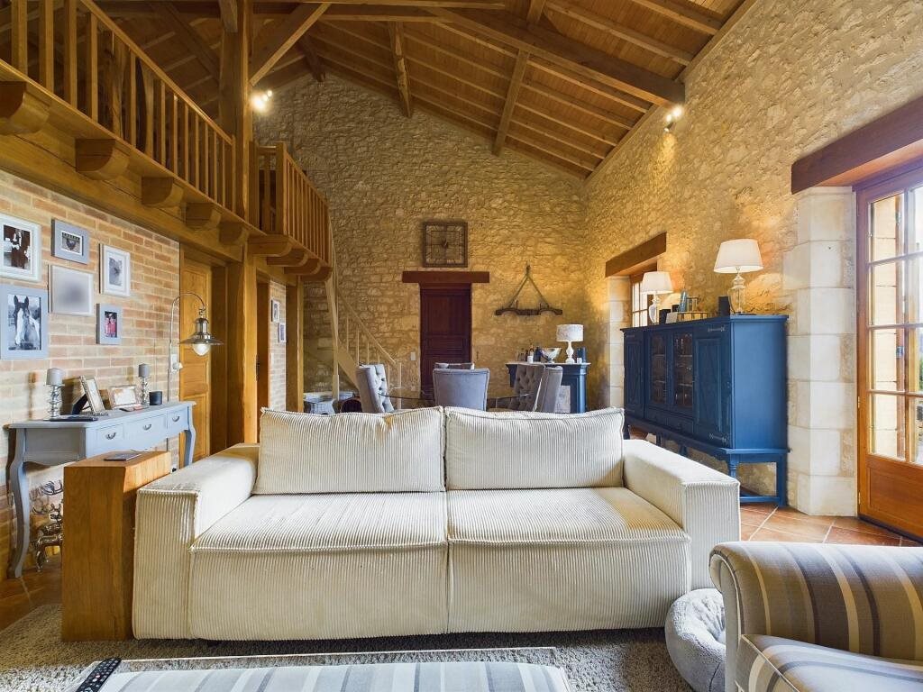 Maison à vendre, 296m², Fumel